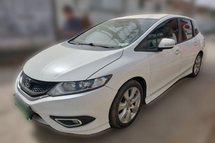 Used Honda Jade 2013 1.8L automatic Comfort version 5 seats