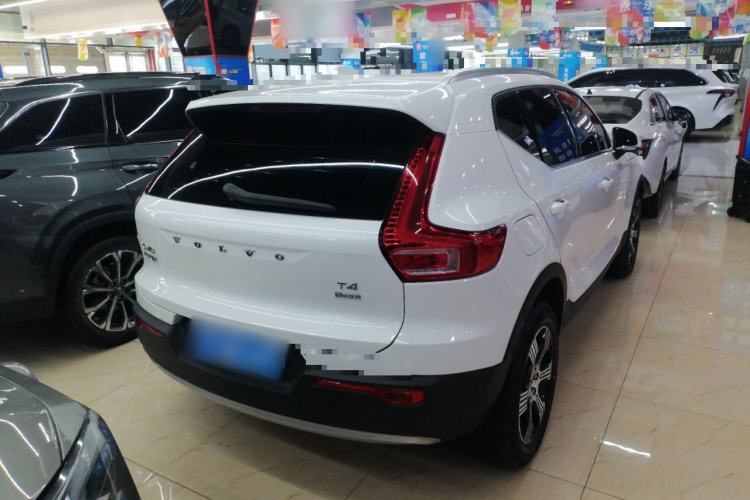 Used Volvo XC40 2021 T3 Zhiyuan Luxury Edition Rear Right 45 Deg