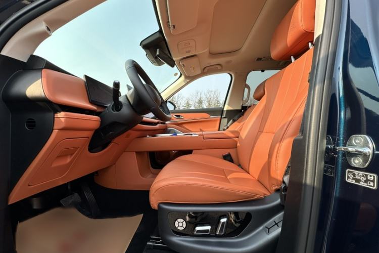 Used Wey Lanshan 2025 Four-Wheel Drive Max