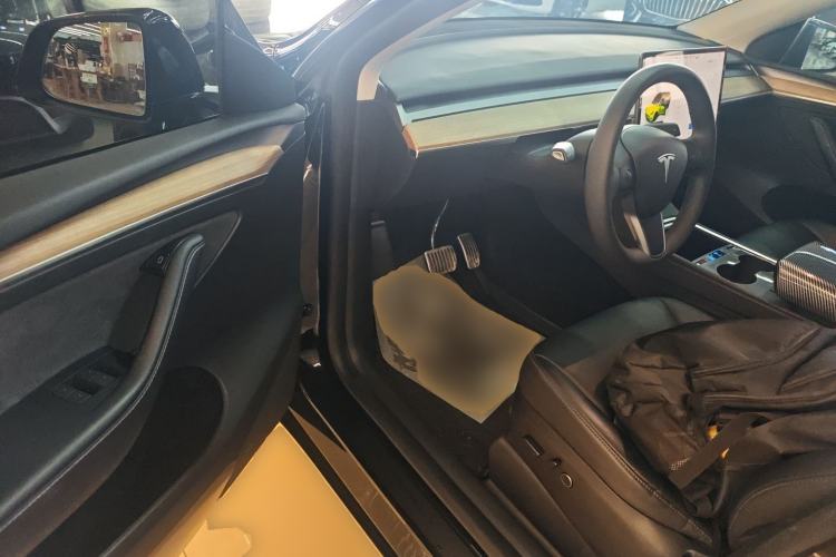 Used Tesla Model Y 2022 Revised Version Rear-Wheel Drive Driver Seat