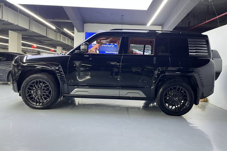 Used Yangwang U8 2023 Luxury Edition