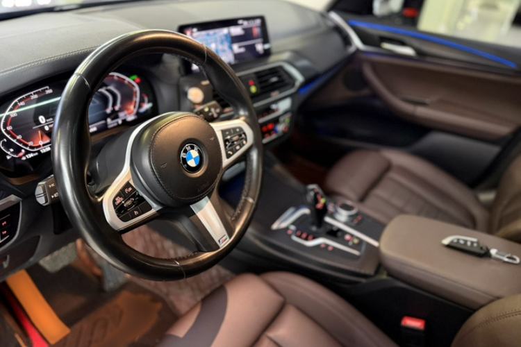Used BMW X3 2021 Restyled xDrive25i M Sport Package Interior 1