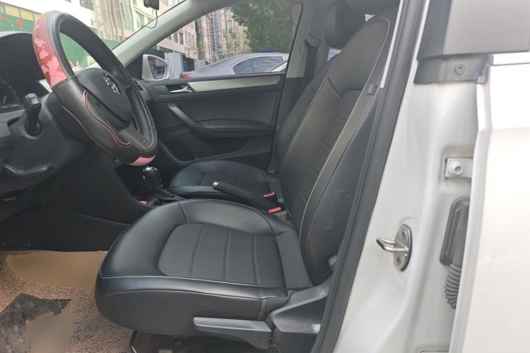 Used Skoda Rapid Spaceback 2016 1.6L Automatic Chuanxing Edition Left Front Seat