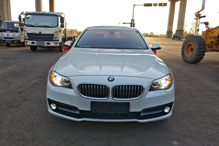 Used BMW 5 Series 2014 525Li Leading Model