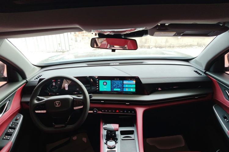 Used CHANGAN CS75 PLUS 2022 2nd Generation 1.5T Automatic Prestige Version Center Console