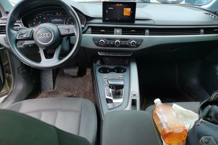 Used Audi A4L 2019 40 TFSI Ambition China VI
