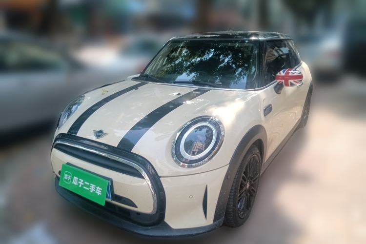 Used MINI 2022 1.5T COOPER Classic Edition