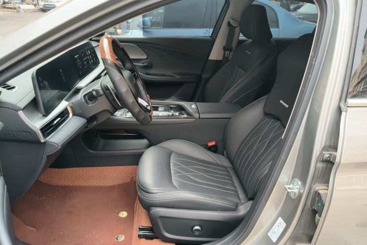 Used Chery Arrizo 8 2023 1.6T DCT Ya