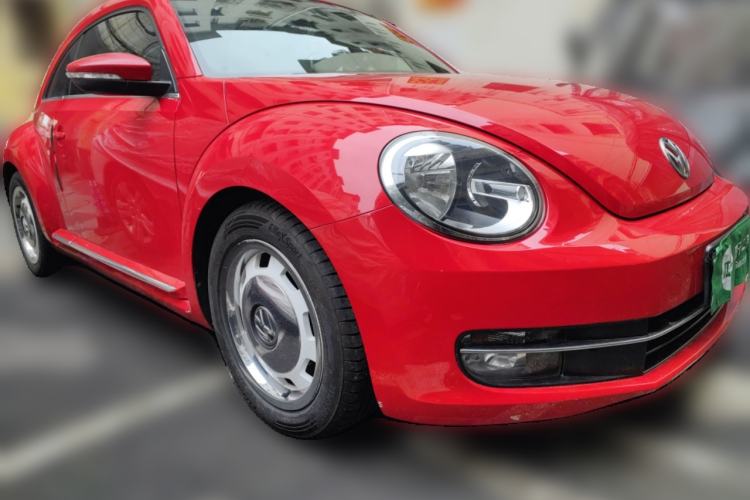 Used Volkswagen Beetle 2015 180TSI model
