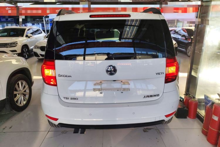 Used Skoda Yeti 2017 TSI280 DSG Car Enjoy Brothers Edition