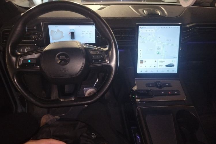 Used Nio ES6 2019 420 km Sport Version Center Console