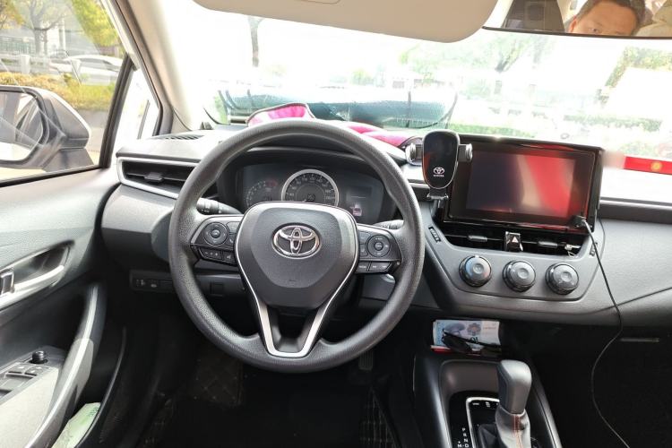 Used Toyota Corolla 2021 1.2T S-CVT Pioneer PLUS Edition
