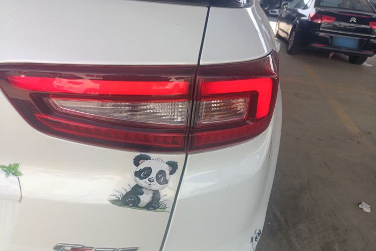 Used CHANGAN CS55 2017 1.5T Automatic Colorful Edition
