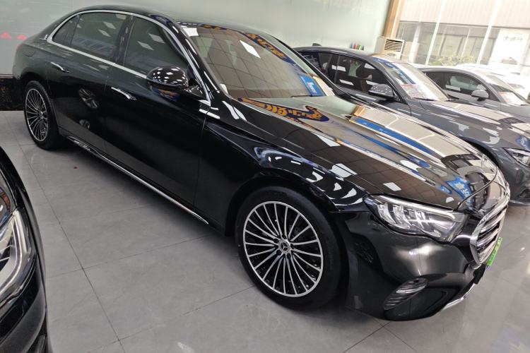 Used Mercedes-Benz E-Class 2025 E 260 L
