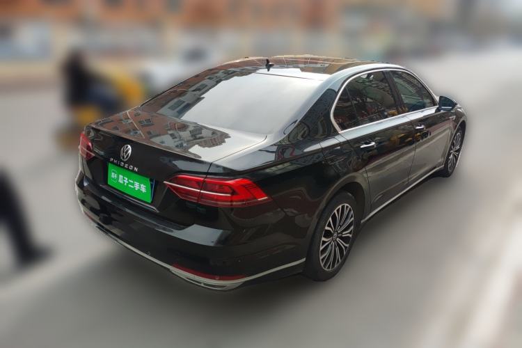 Used Volkswagen Phideon 2021 380TSI Luxury Edition Rear Right 45 Deg