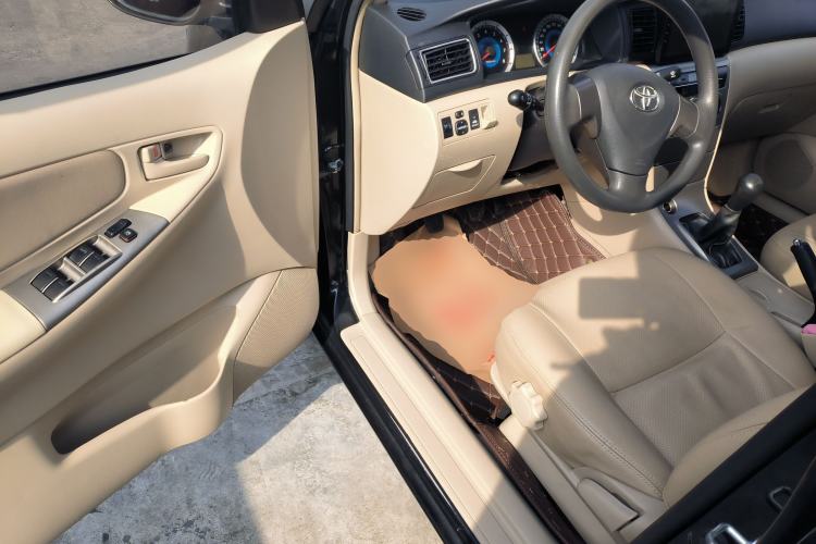 Used Toyota Corolla EX 2013 1.6L Manual Excellence Edition
