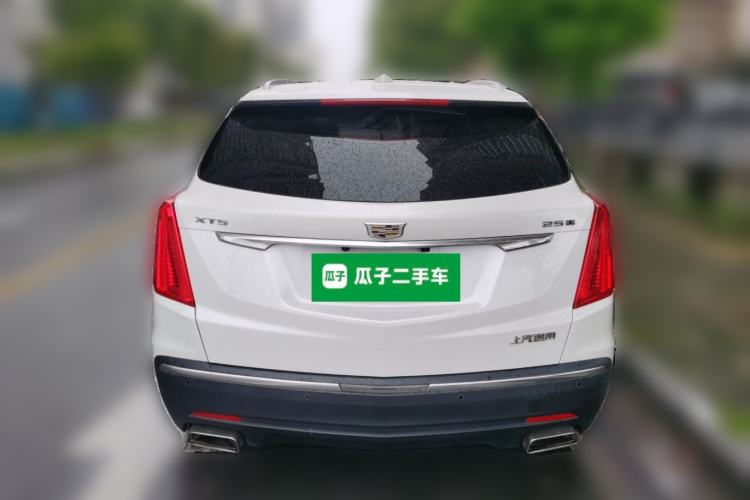 Used Cadillac XT5 2016 25T Luxury Model Exterior 4