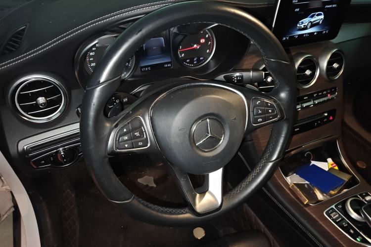 Used Mercedes-Benz GLC 2016 GLC 200 4MATIC
