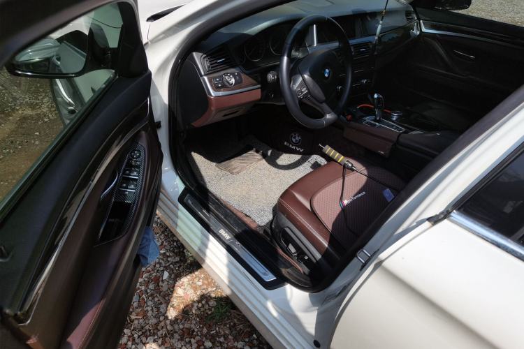 Used BMW 5 Series 2014 525Li Luxury Design Package
