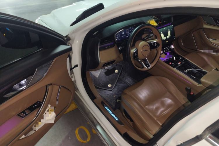 Used Jaguar XFL 2021 XFL 2.0T P250 Two-Wheel-Drive Luxury Deluxe Edition
