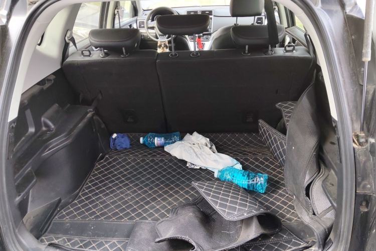 Used Haval M6 2019 1.5T DCT Two-Wheel Drive Value Edition China VI Standard Trunk