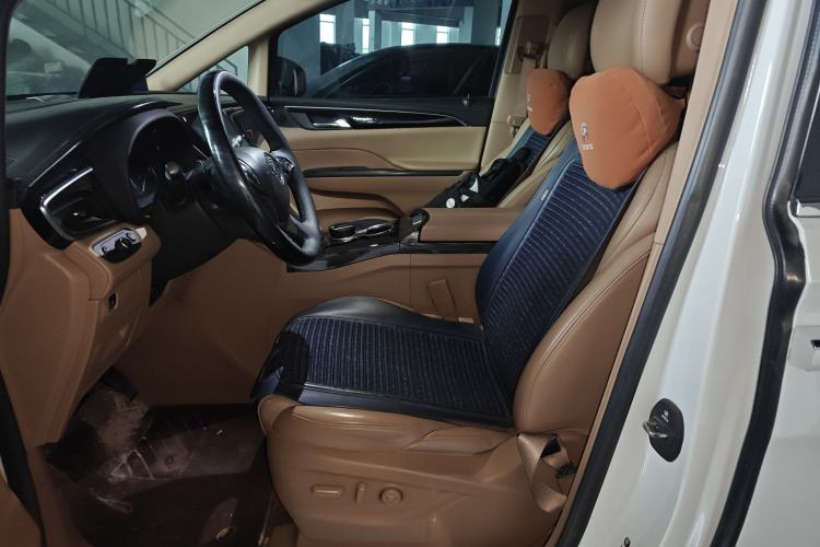 Used Buick GL8 2017 ES 28T Luxury Model China V Standard