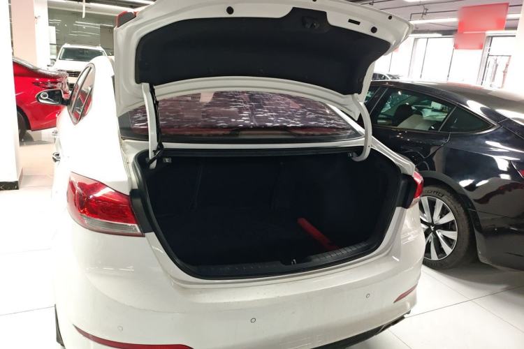 Used Hyundai Elantra (6th Generation / Lingdong) 2020 1.4T Dual-Clutch Xuan Dong · Dynamic Version
