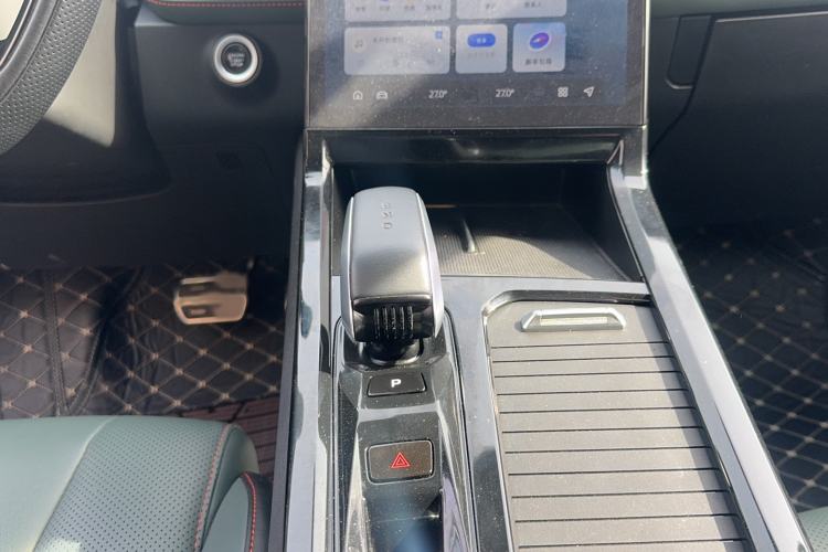 Used Geely Auto Emgrand X7 Sport 2024 1.5TD Prestige Edition Gear Lever