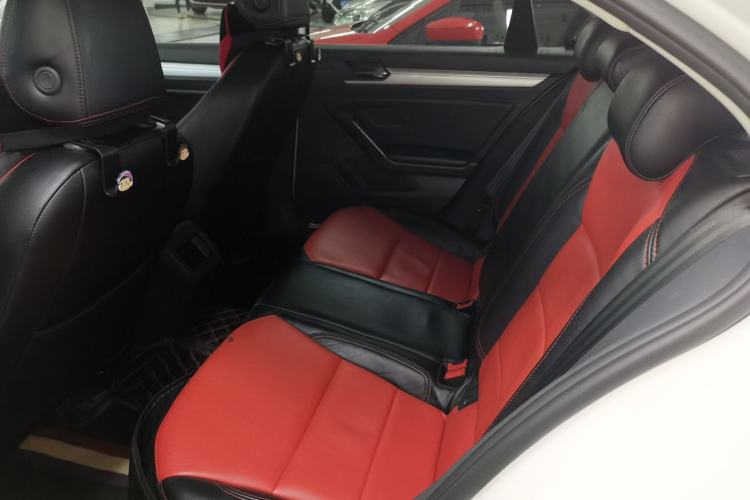 Used Volkswagen Lamando 2019 230TSI DSG Vision Edition China VI Standard