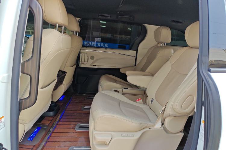 Used Toyota Sienna 2021 2.5L Hybrid Premium Edition
