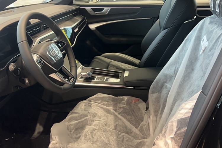 Used Audi A6L 2025 45 TFSI quattro Prestige Dynamic Edition Interior 4