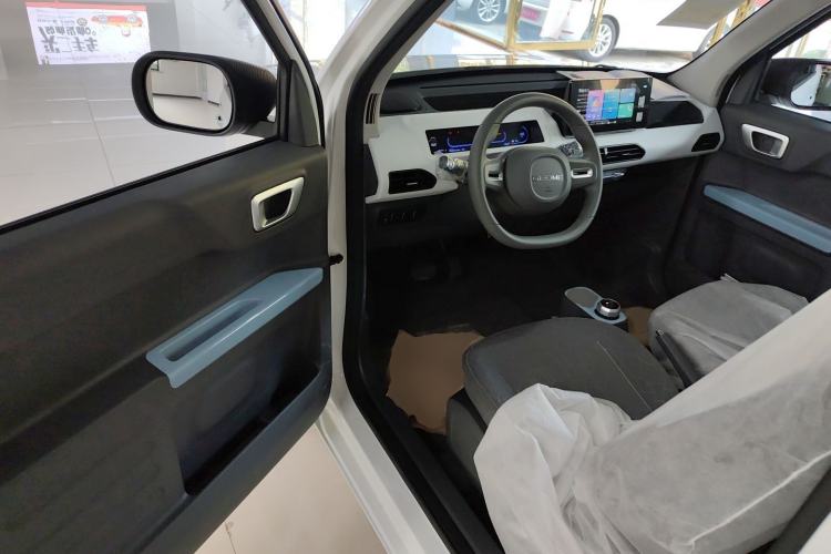 Used Geely Galaxy Panda 2024 Panda Mini 200km Endurance Bear