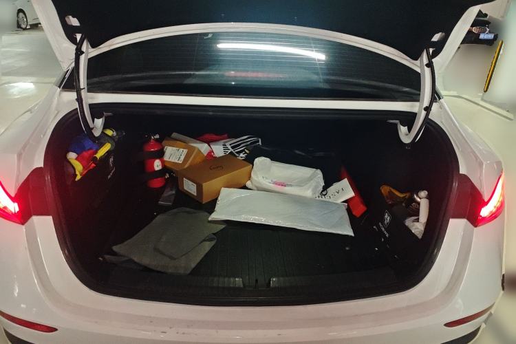 Used Roewe D7 2025 DMH 125km World Champion Edition
