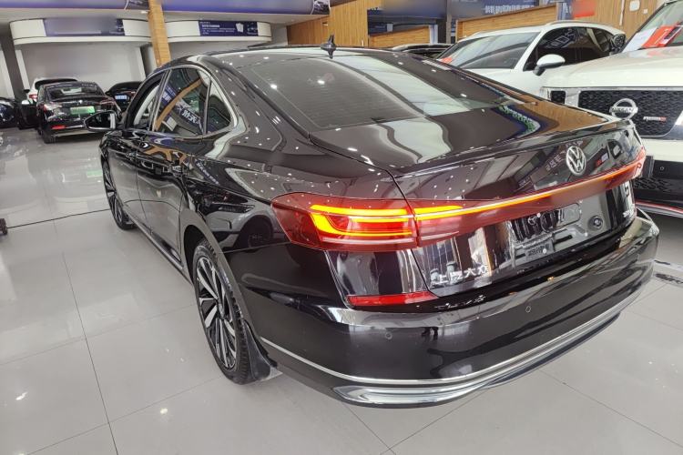 Used Volkswagen Passat 2022 330TSI Starry Elite Edition
