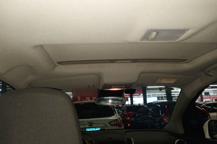 Used Chevrolet Trax 2016 1.4T Automatic Two-Wheel Drive Comfort Version with Sunroof