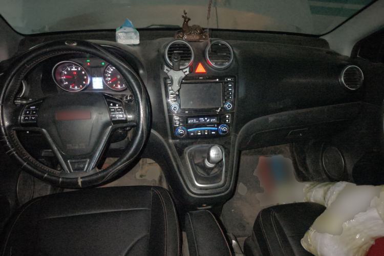 Used Haval H6 2015 Upgraded Model 1.5T Manual Two-Wheel Drive Elite Version