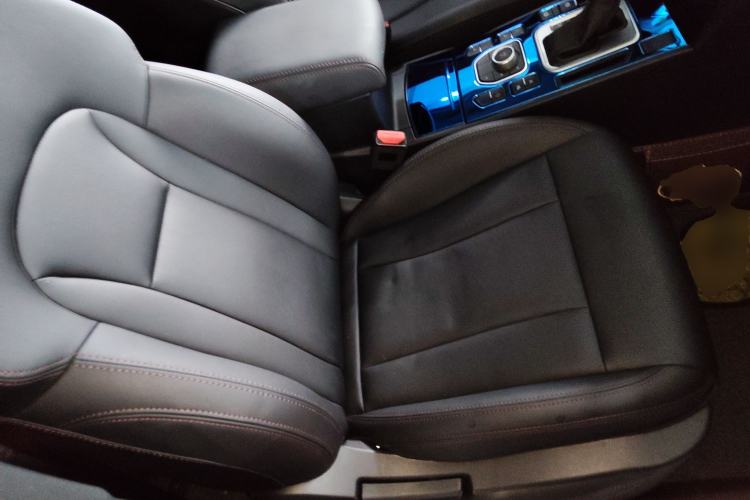 Used Haval H6 Coupe 2018 Red-Label 1.5T Automatic Two-Wheel Drive Ultra-Luxury Model Right Front Seat