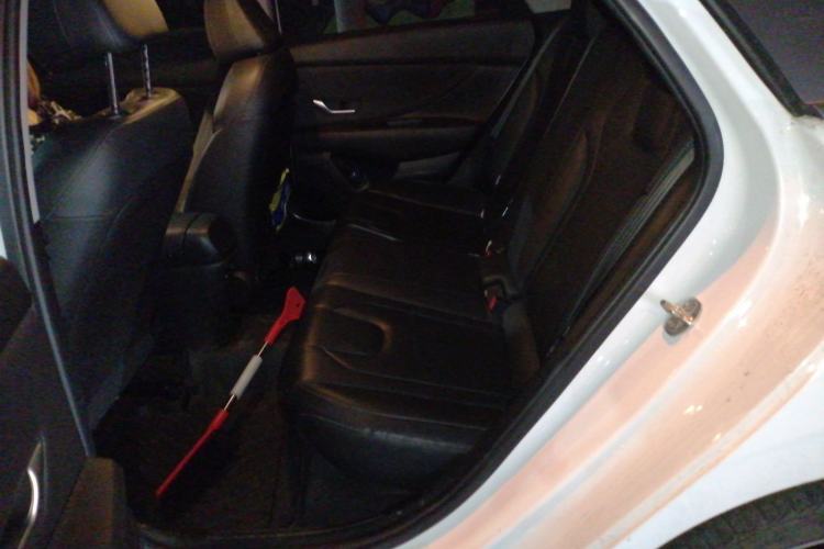 Used Hyundai Elantra 2021 1.5L CVT LUX Prestige Edition
