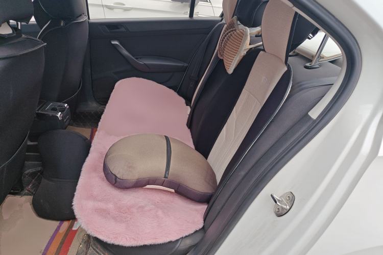 Used Volkswagen Santana 2016 1.6L Manual Fashion Edition
