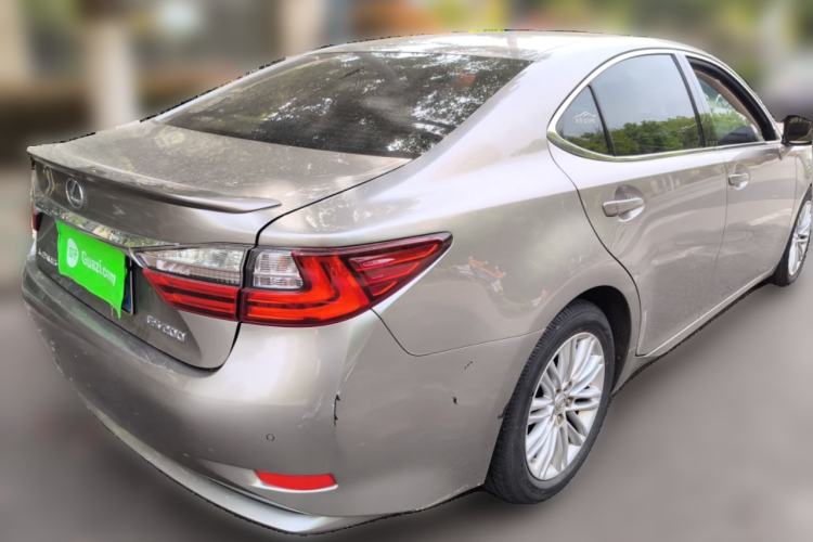 Used Lexus ES 2015 200 Elite Edition Rear Right 45 Deg