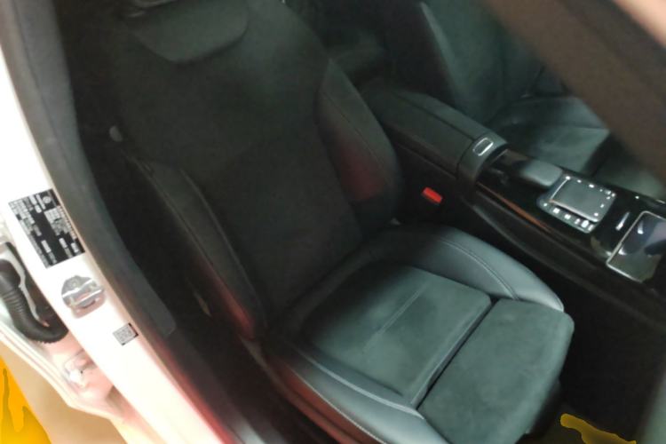 Used Mercedes-Benz A-Class 2022 Revised Version A 200 L Sport Sedan Fashionable Style
