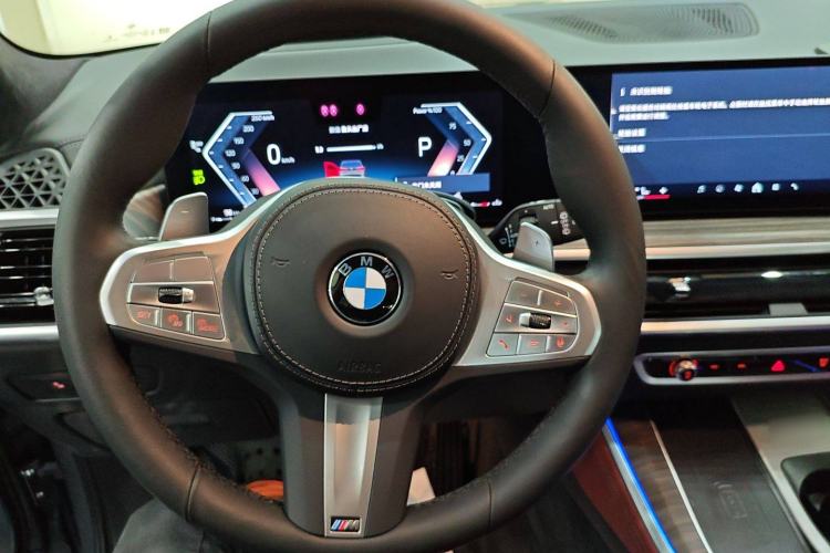 Used BMW X5 2023 xDrive 40Li M Sport Night Edition Package
