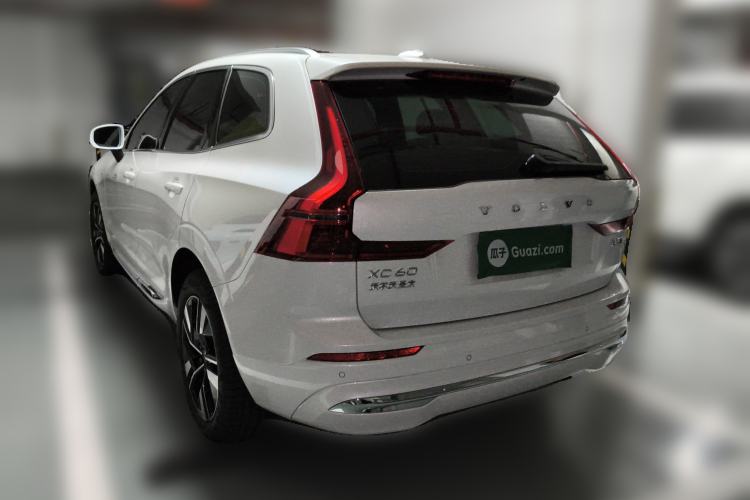 Used Volvo XC60 2026 B5 4x4 Smart Luxury Edition