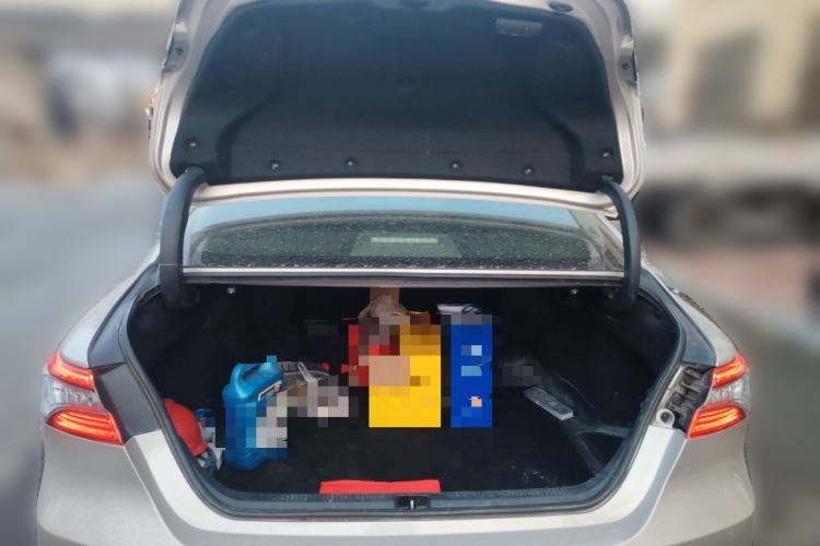 Used Toyota Camry 2019 Dual-Engine 2.5 HG Luxury Edition China V Standard