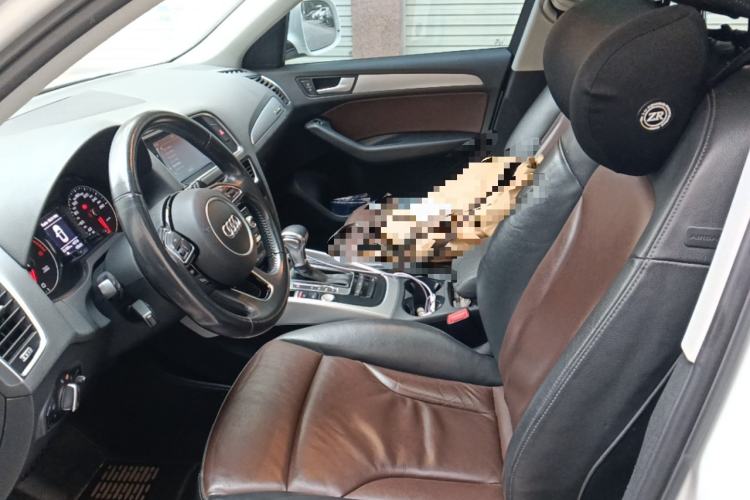 Used Audi Q5 2016 40 TFSI Technology Edition Left Front Seat