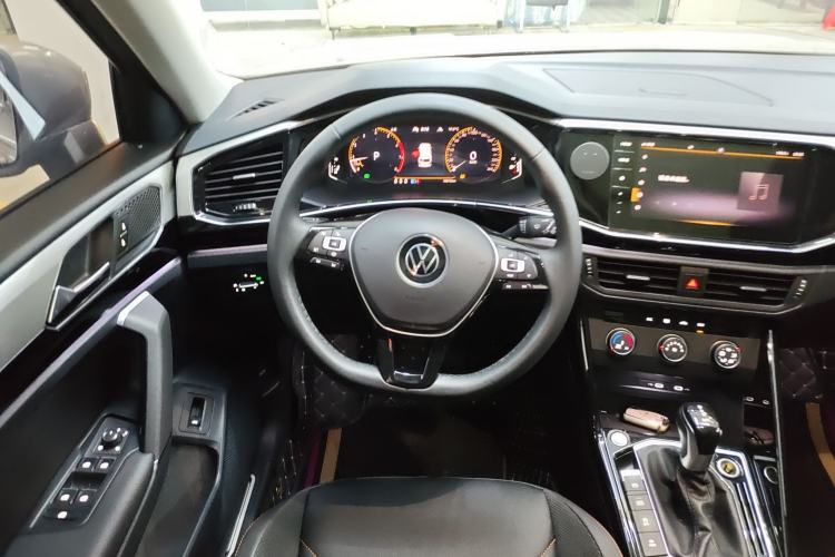 Used Volkswagen Tayron  Steering Wheel