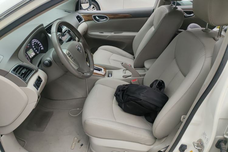 Used Nissan Sylphy 2014 1.6XV CVT Deluxe Edition Left Front Seat