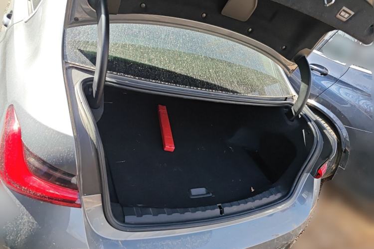 Used BMW i3 2022 eDrive 35 L Trunk