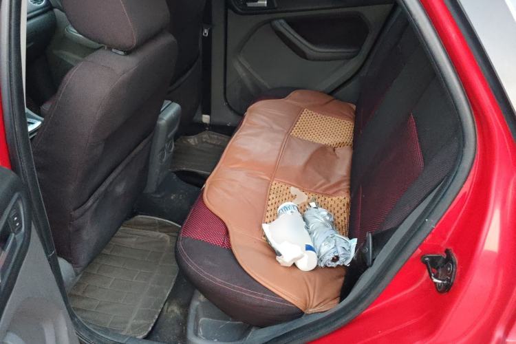 Used Ford Focus 2009 Two-Door 2.0L Automatic Sport Model