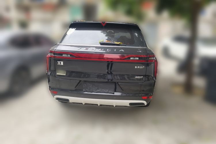 Used Venucia Star 2021 260T Automatic 48V Mild Hybrid Turbocharged Star Achieve Edition